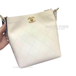 Chanel Hobo Handbag In White Calfskin With Gold HW