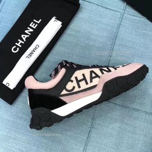 Chanel Sneakers 185318