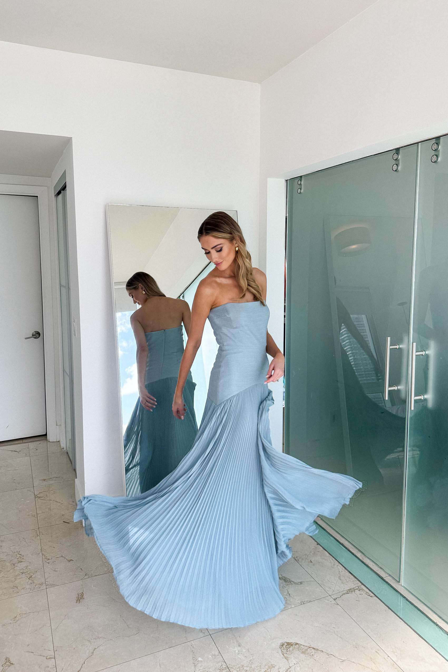 alexis sunniva dress blue